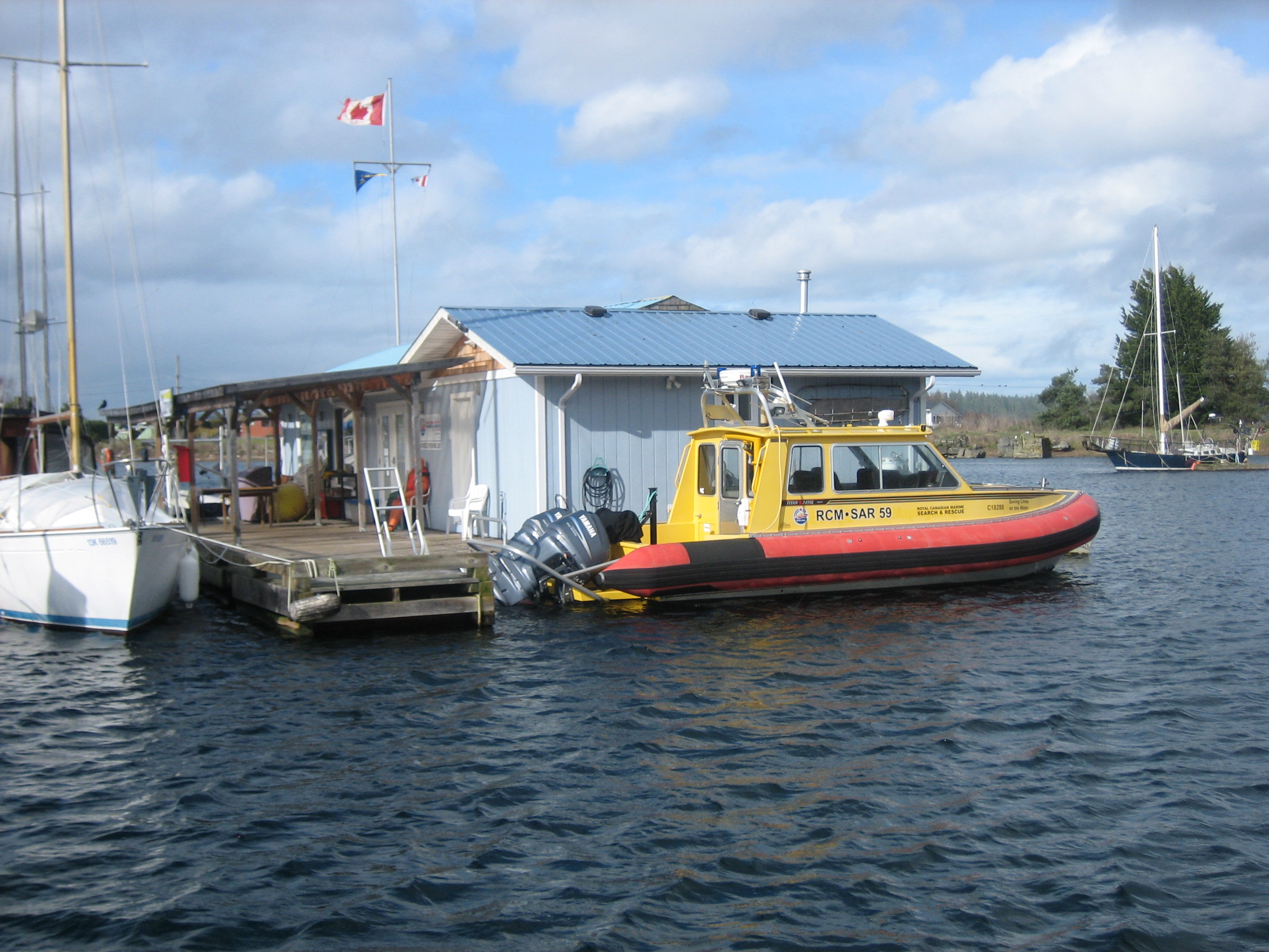 LCMC and Rescue Boat The Mapleguard